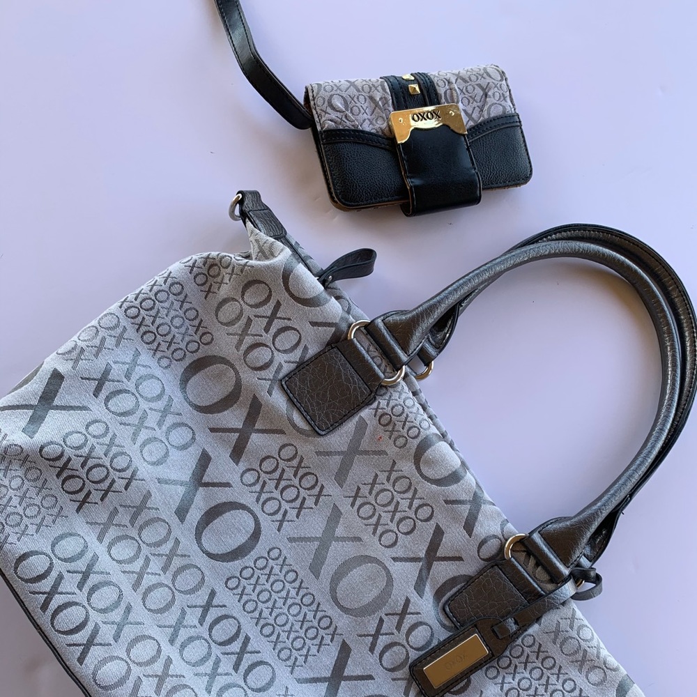 Xoxo purse and wallet